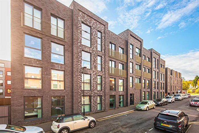 1 Bedroom Apartment For Sale In Henry Street, Shalesmoor, S3