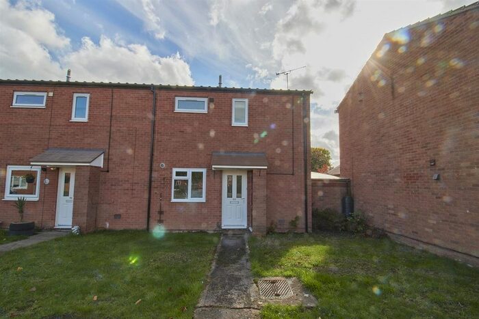 2 Bedroom Property To Rent In Trent Road, Hinckley, LE10