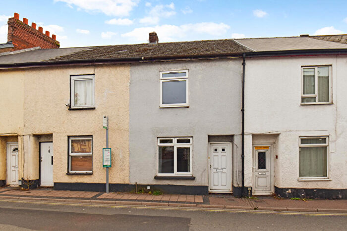 2 Bedroom Cottage For Sale In Victoria Terrace, Cullompton, EX15