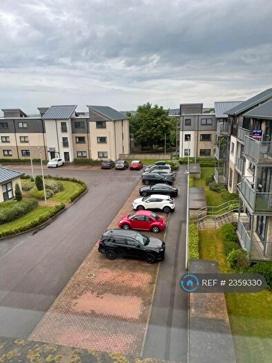 3 Bedroom Flat To Rent In Cordiner Place, Aberdeen, AB24