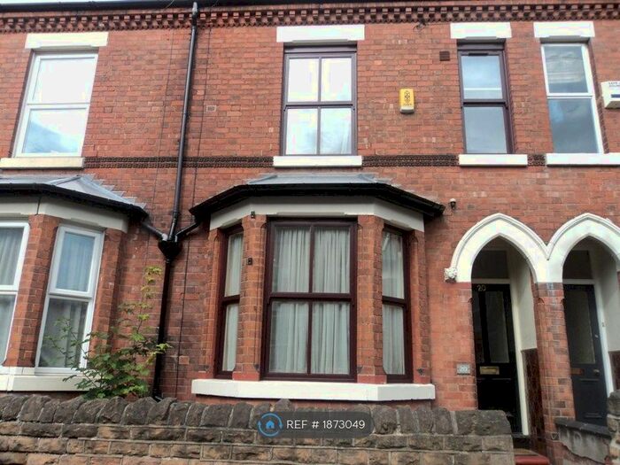 6 Bedroom Semi-Detached House To Rent In Midland Avenue, Nottingham, NG7