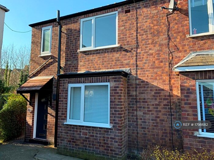 3 Bedroom Semi Detached House To Rent In Rosedale Gardens, Sheffield, S11