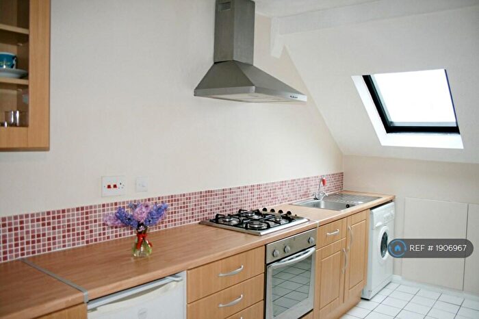 1 Bedroom Flat To Rent In Silverdale, London, SE26