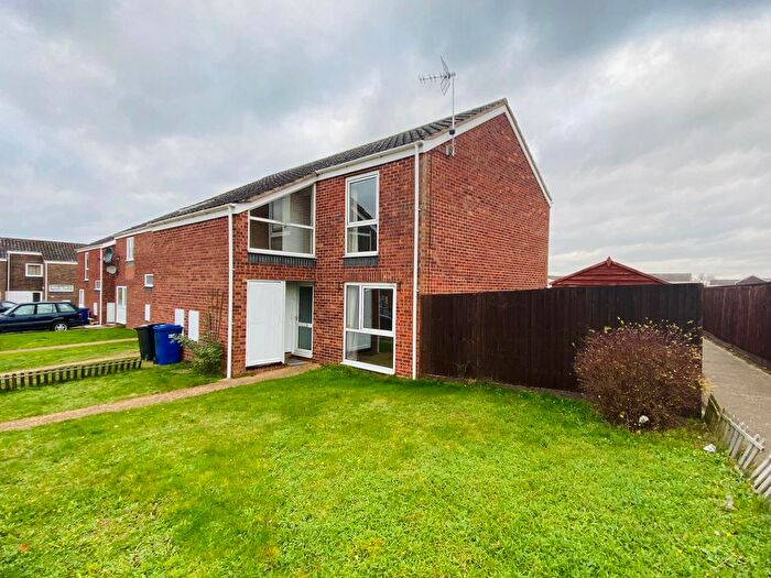 2 Bedroom End Of Terrace House To Rent In Birch Walk, Raf Lakenheath, Brandon, IP27