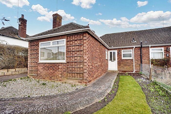 2 Bedroom Semi-Detached Bungalow For Sale In Malvern Close, Newmarket, CB8