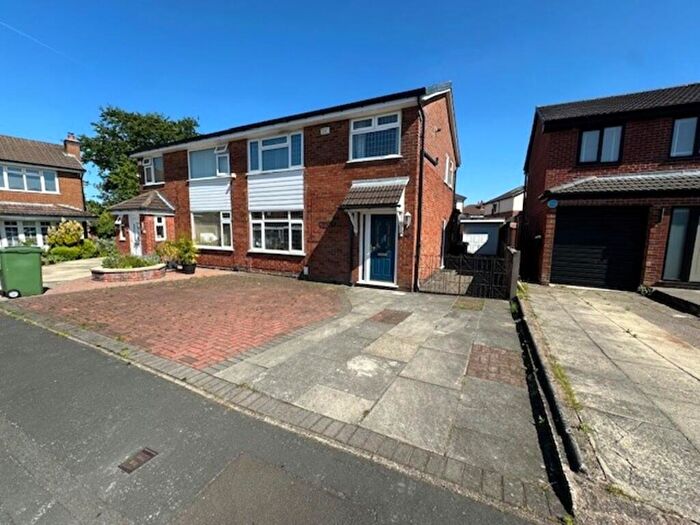 3 Bedroom Semi-Detached House To Rent In Elsworth Drive, Sharples, Bolton, BL1