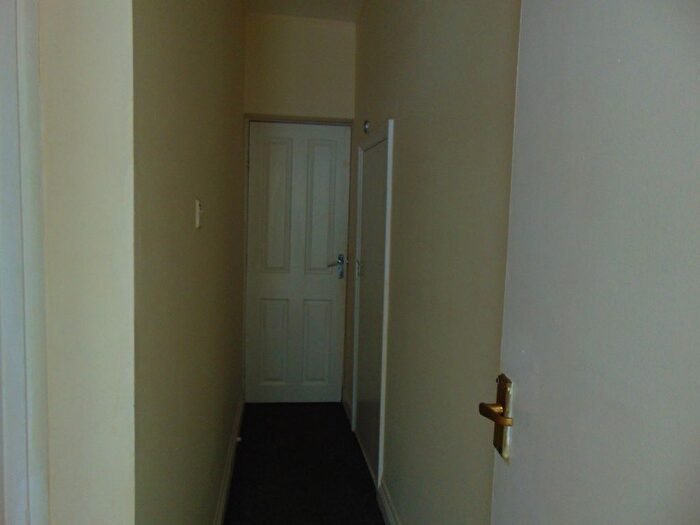 1 Bedroom Flat To Rent In Craven Street, Northampton, Northamptonshire, NN1