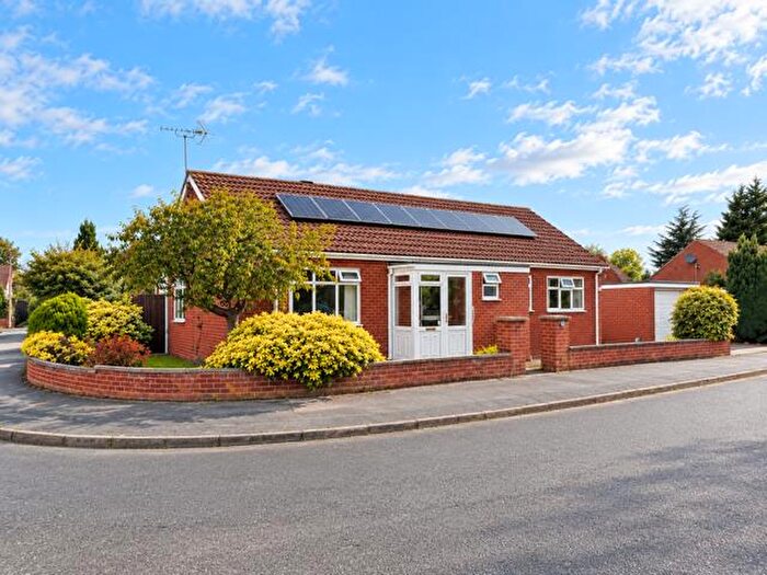 2 Bedroom Detached Bungalow For Sale In The Hemplands, Collingham, Newark, NG23
