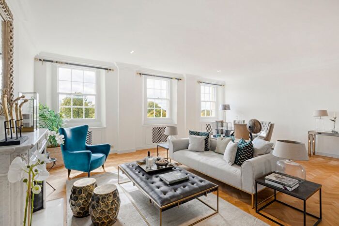 5 Bedroom Flat For Sale In Hyde Park Gardens, Hyde Park, London, W2