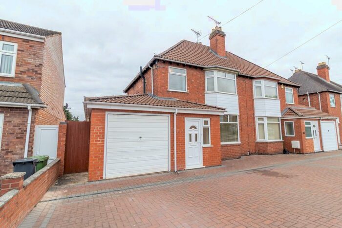 6 Bedroom Semi-Detached House To Rent In Brunswick Street, Leamington Spa, CV31