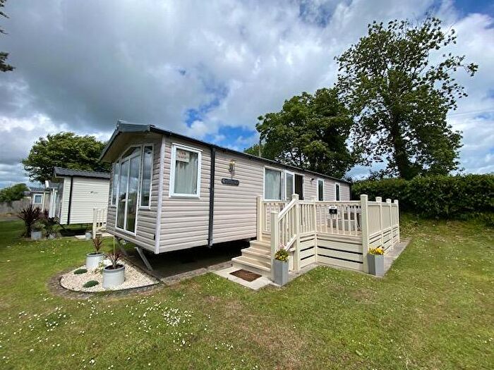 2 Bedroom Caravan For Sale In Wood Park, SA70