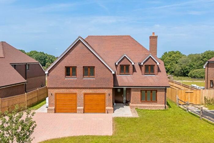 4 Bedroom Detached House For Sale In Rolling Field View, Heathfield, TN21