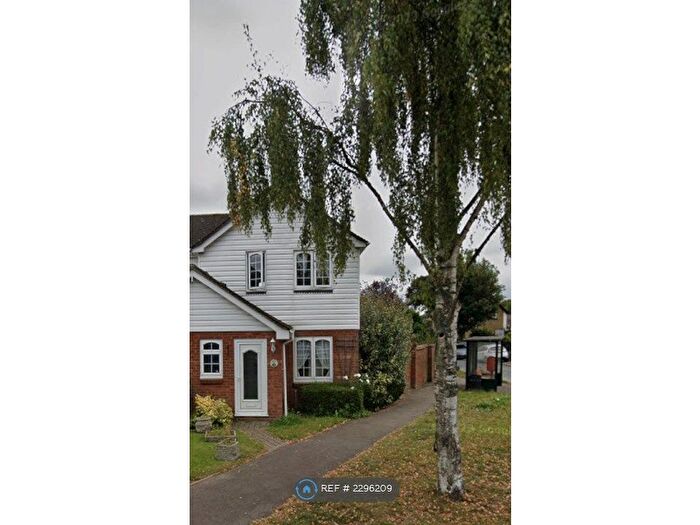 2 Bedroom Semi-Detached House To Rent In Mountview, Borden, Sittingbourne, ME9