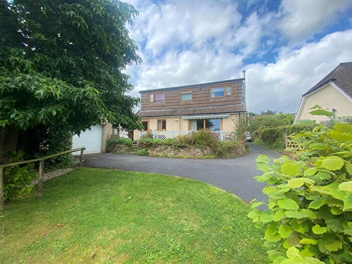 3 Bedroom Detached House For Sale In The Street, Kilmington, Axminster, EX13
