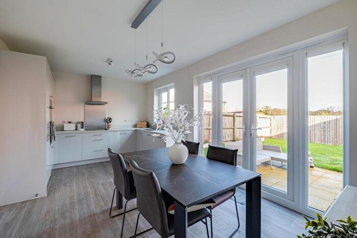 4 Bedroom Detached House For Sale In Old Meadow Drive, Backford, CH1