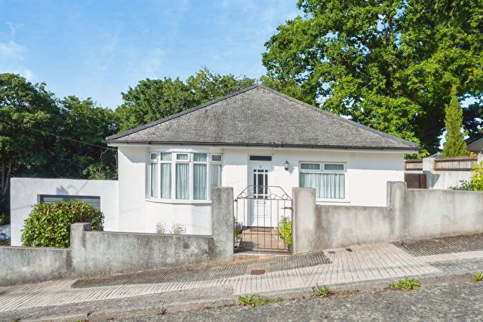 2 Bedroom Detached Bungalow For Sale In Valley View Road, Plymouth, PL3