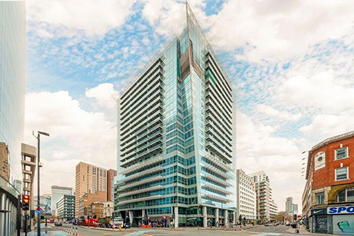 1 Bedroom Flat To Rent In Whitechapel High Street, Aldgate, E1