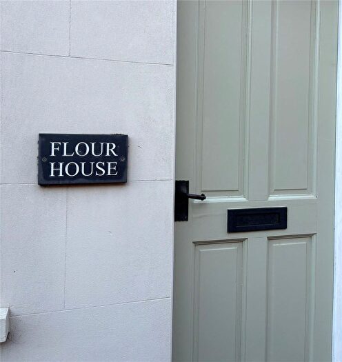 2 Bedroom Terraced House For Sale In Upper Bath Street, Cheltenham, GL50