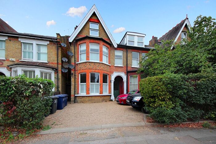 2 Bedroom Flat For Sale In Creffield Road, W5