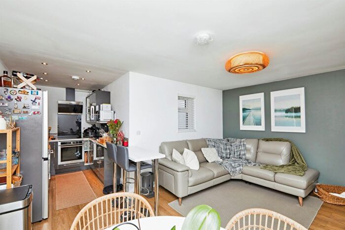 2 Bedroom Flat For Sale In Nottingham Road, Spondon, Derby, DE21