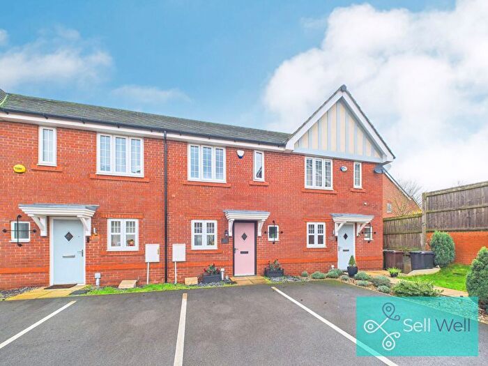 2 Bedroom Terraced House For Sale In Bridgefield Close, Tyldesley, Manchester, M29