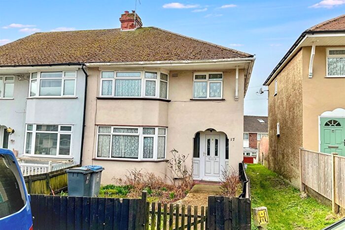 3 Bedroom End Terrace House For Sale In Old Park Hill, Dover, Kent, CT16