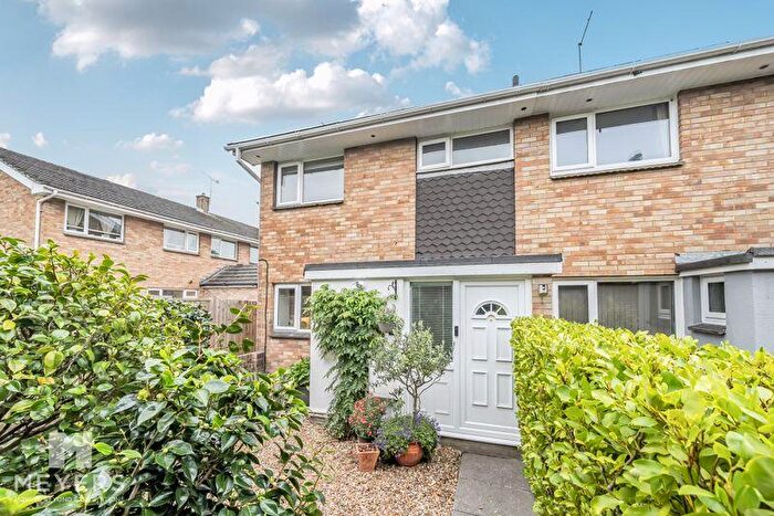 3 Bedroom End Of Terrace House For Sale In Beacon Park Road, Upton, Poole, BH16