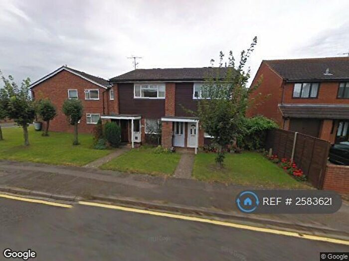 2 Bedroom Maisonette To Rent In Saffron Court, Biggleswade, SG18