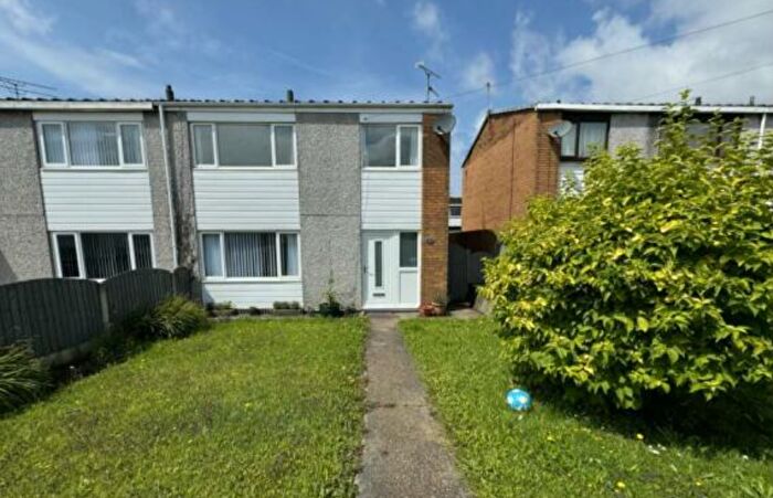 3 Bedroom Semi-Detached House For Sale In Aspen Walk, Rotherham, South Yorkshire, S66