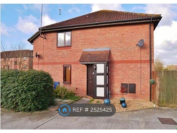 1 Bedroom End Of Terrace House To Rent In Cullerne Close, Abingdon, OX14