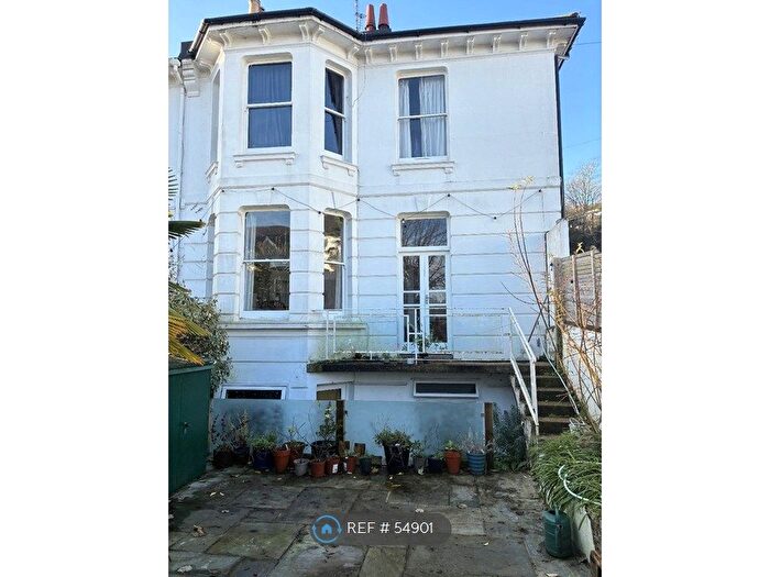 3 Bedroom Maisonette To Rent In Clermont Road, Brighton, BN1