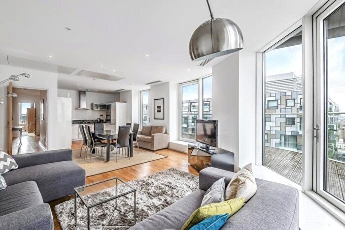 2 Bedroom Flat To Rent In Ability Place, Millharbour, Canary Wharf, London, E14