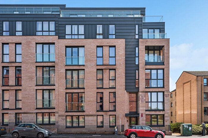 2 Bedroom Flat For Sale In Yorkhill Street, Yorkhill, G3