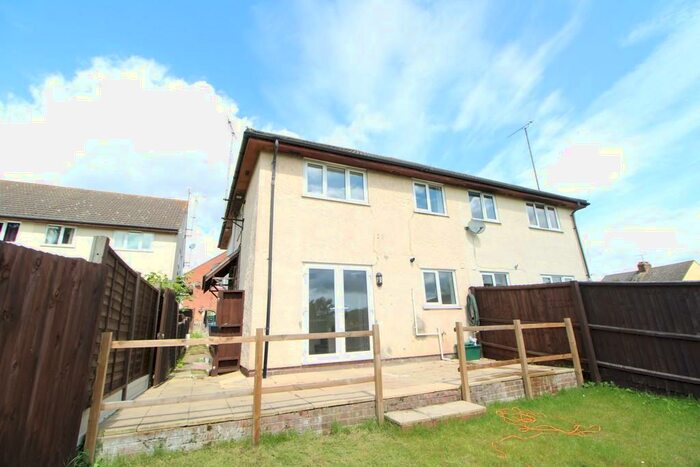 2 Bedroom Terraced House To Rent In Gilberd Road, Colchester, CO2