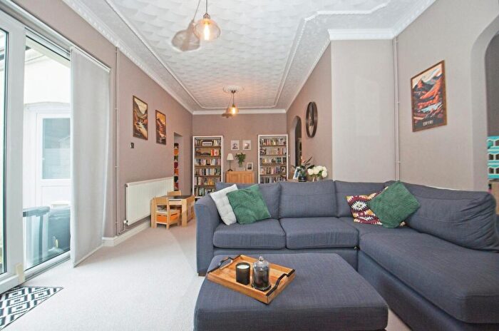 3 Bedroom Terraced House For Sale In Jubilee Road, Abertillery, NP13