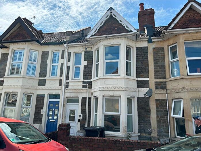 2 Bedroom Flat To Rent In Brislington, BS4