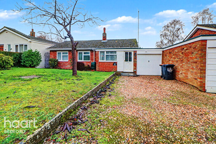 2 Bedroom Bungalow For Sale In Trinity Close, Bedford, MK43