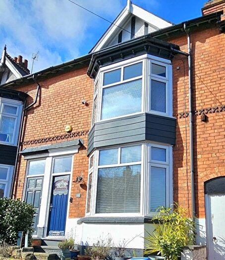 4 Bedroom Terraced House For Sale In Rathbone Road, Bearwood, Smethwick, B67