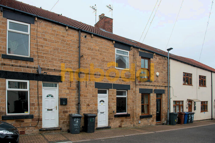 2 Bedroom Terraced House To Rent In Carlton, Barnsley, S71