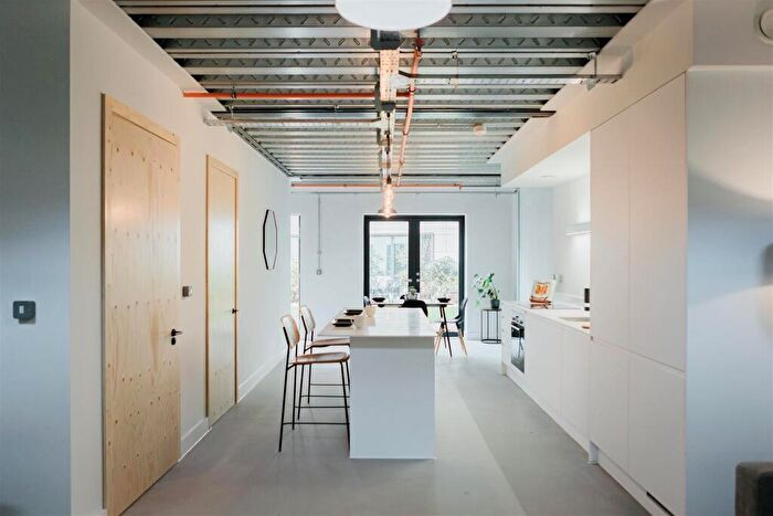 2 Bedroom Duplex To Rent In District Lofts, Climate Innovation District, LS9