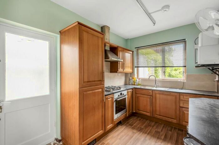 3 Bedroom Property To Rent In Imperial Drive, North Harrow, Harrow, HA2