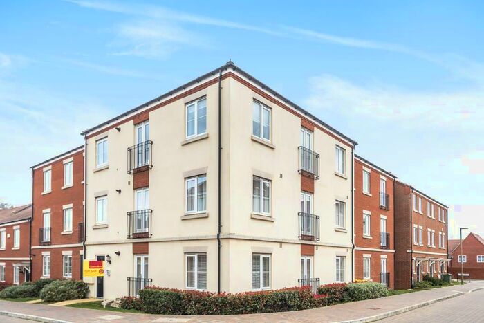 2 Bedroom Apartment To Rent In Botley, Oxford, OX2