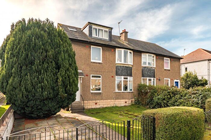 2 Bedroom Flat For Sale In Pilton Avenue, Edinburgh, EH5