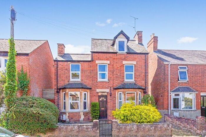 3 Bedroom Town House For Sale In Cross Street, Oxford, OX4