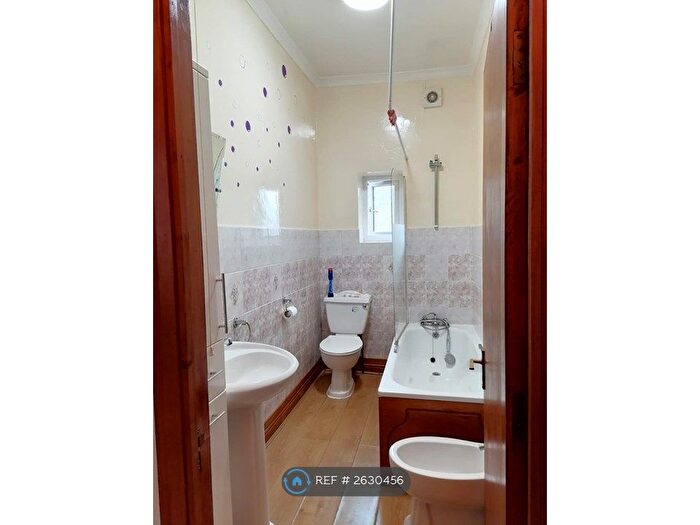 1 Bedroom Flat To Rent In Green Lanes, London, N4