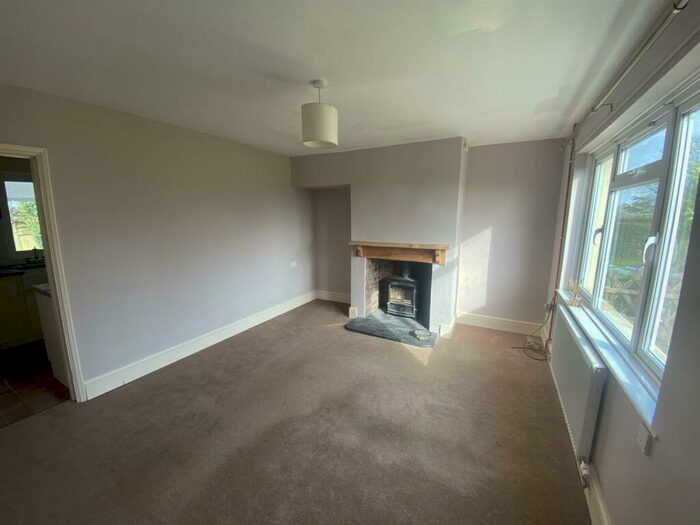 3 Bedroom Terraced House To Rent In East Anstey, Tiverton, EX16