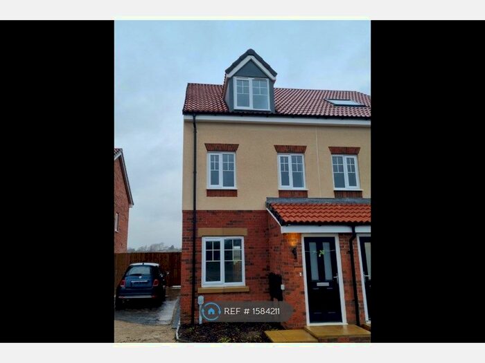 3 Bedroom Semi-Detached House To Rent In Turret Road, Chesterfield, S44