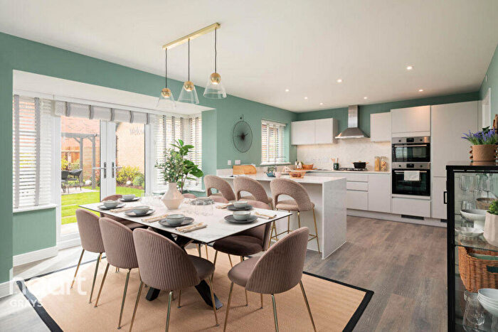 4 Bedroom Detached House For Sale In Maple Drive, Fobbing, SS17