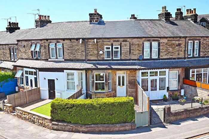 3 Bedroom Terraced House For Sale In Mayfield Grove, Harrogate, HG1