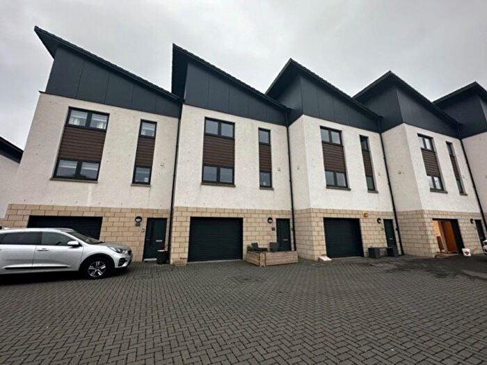 3 Bedroom Terraced House To Rent In Main Street, Guardbridge, Fife, KY16